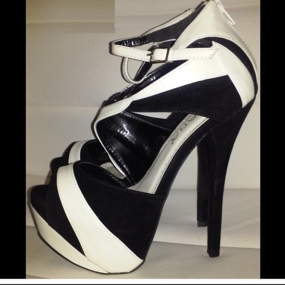 💜LILIANA💜 NEW 6.5 BLACK WHITE PLATFORM HEELS - Picture 1 of 7
